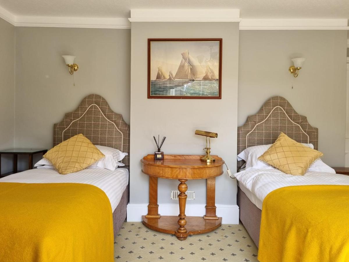Villa Rothsay Hotel Cowes  Ngoại thất bức ảnh